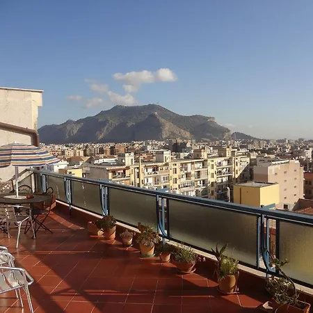 Casa Riccio 招待所 3*