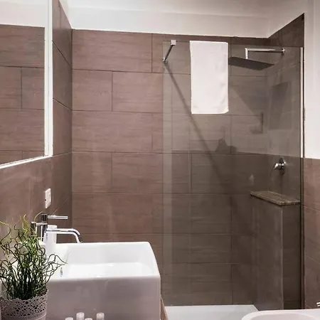 Real Umberto I° - Kalsa Apartment