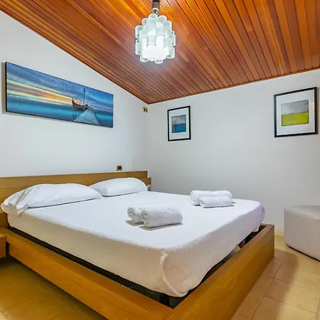 Apartment Sea View Charm - Mondello With Terrace Palermo