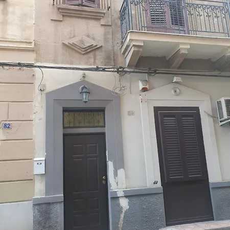 Feriehus La Casetta Del Piano Di Sopra Palermo