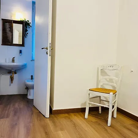 Porta Amari Bed & Breakfast