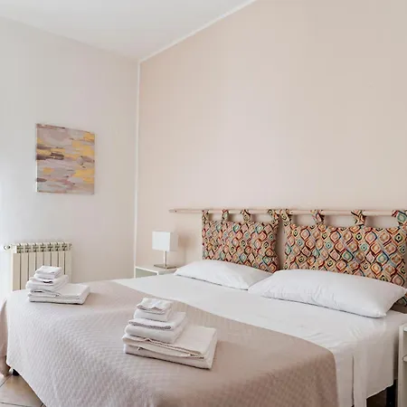 Punto Al Capo Intero O Stanze Matrimoniali Con Bagno Privato Palermo