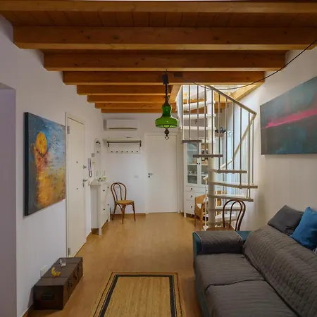 Maquedino & Terrace - Cozy Loft Gasthuis Palermo