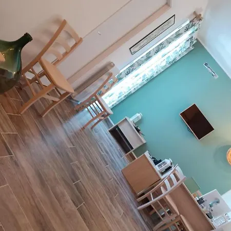 Green Guest house *