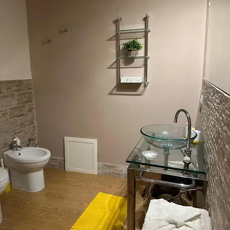 Intero In Centro Citta Via Liberta-piazza Croci-teatri Politeama E Massimo Palermo