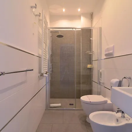 Le Porte Del Centro Bed & Breakfast 2*