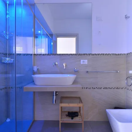 Le Porte Del Centro Bed & Breakfast 2*