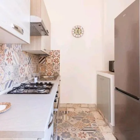 Merlo House - Inside The Historical Center Casa vacanze Palermo