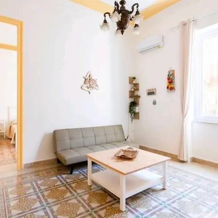 Casa vacanze Merlo House - Inside The Historical Center Palermo