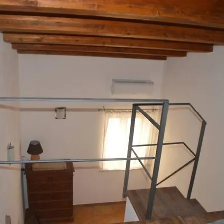 Vecchio Cortile Holidays *