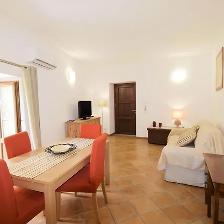 Vecchio Cortile Holidays Appartamento