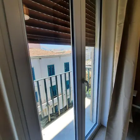 Le Di Via Meccio *