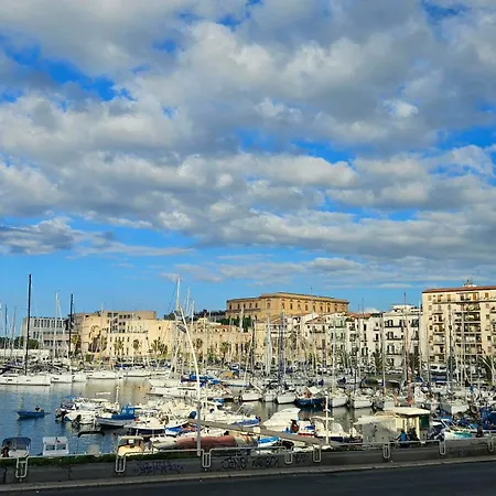 Live Ci'cala Apartment *
