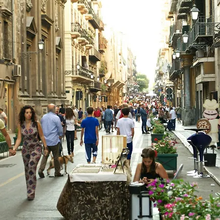فندق مبيت وإفطار La Vucciria Di Guttuso *