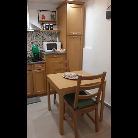 Holiday home Celsus 84