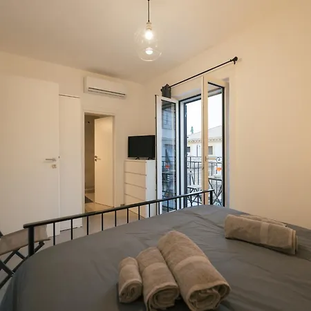 Appartamento La Casa Di Louis Palermo