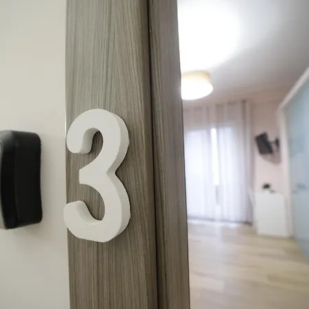 Affittacamere Casa Di Paola *