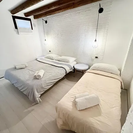 Casa Myrtos *