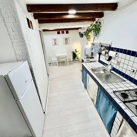 Casa Myrtos Palermo