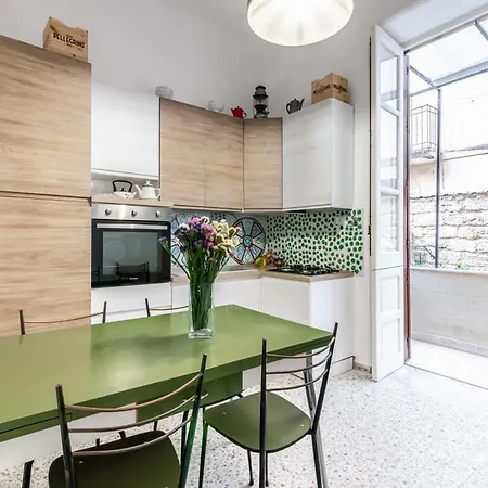 Near Palermo's Historic Heart - With Courtyard Apartment *