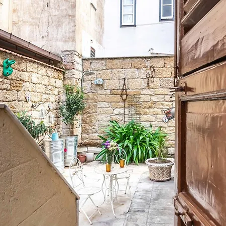 Near Palermo's Historic Heart - With Courtyard Apartment *