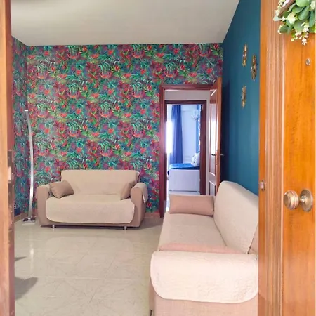 Ultreya - Free Street Parking Holiday home