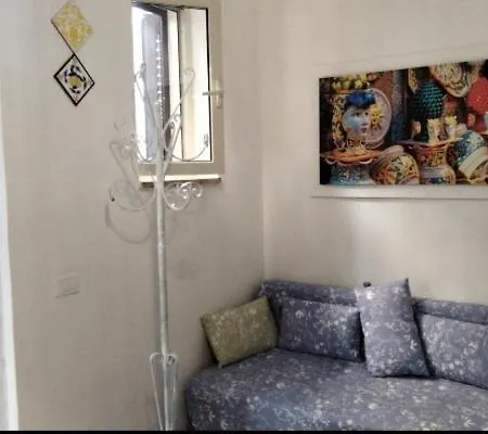 Casetta Blu Mondello Zona Partanna Apartamento