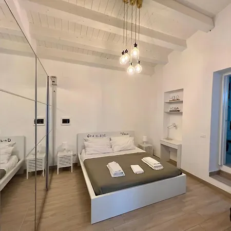 Tanqueroom Capo * Palermo