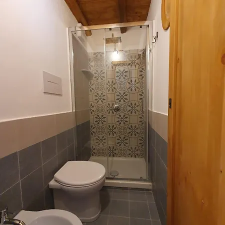 Apartment 4 Canti Loft & Ground Floor Palermo