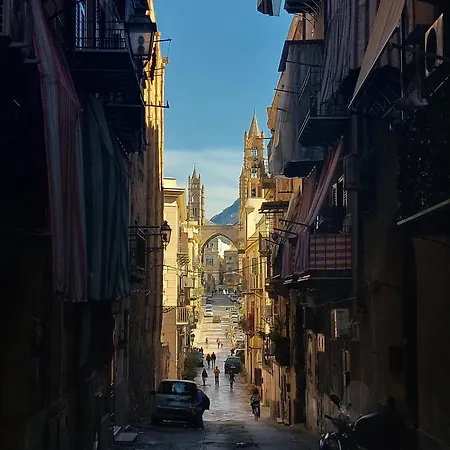 Lovely In The Centre Palermo