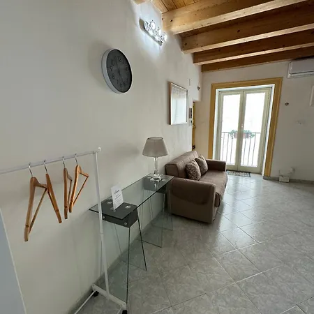 Tanto Di Cappello Apartmán *