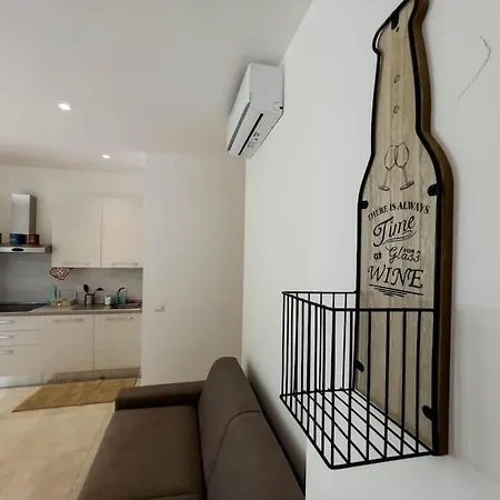 Apartment Sicilian Retreat - Mondello Gorgeous Palermo