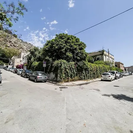 Apartment Sicilian Retreat - Mondello Gorgeous Palermo