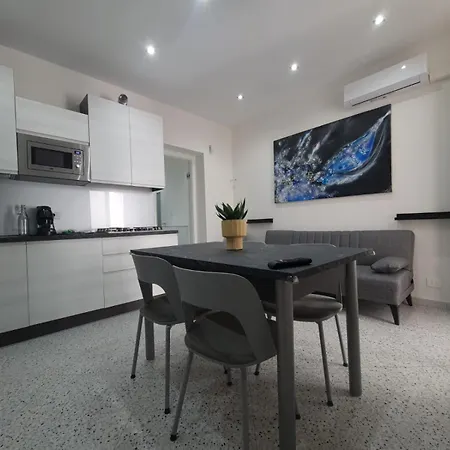 Apartment Private House 14