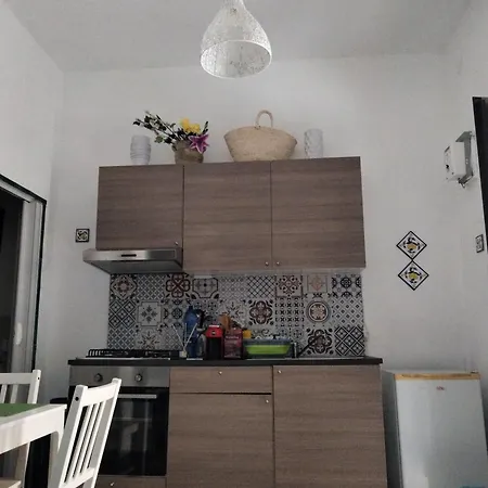 Appartamento Casetta Blu Mondello Zona Partanna