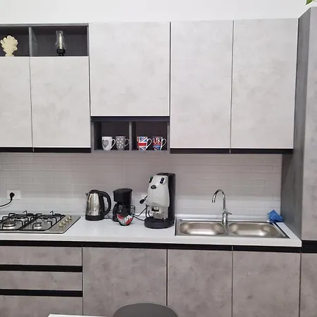 Apartment The Brothers House Zisa *