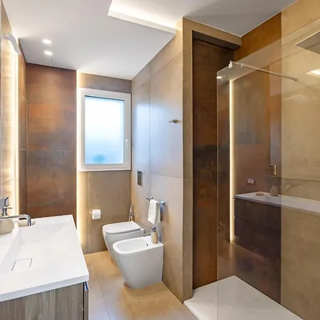 Appartamento In Con Piscina Privata Palermo