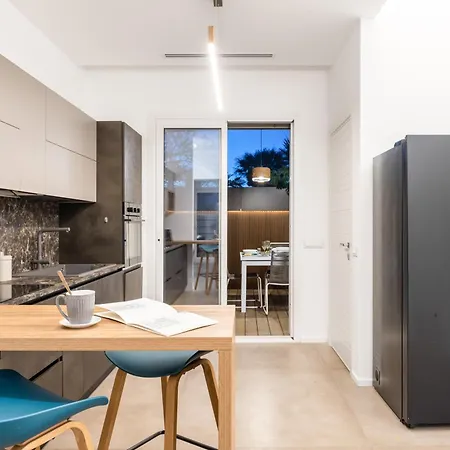 Appartamento In Con Piscina Privata *