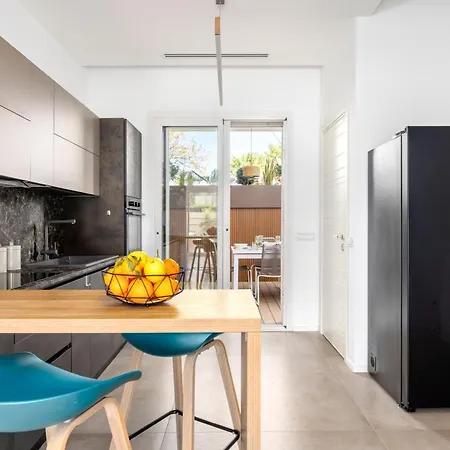 Apartment In Con Piscina Privata