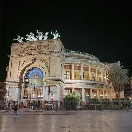 Ultreya - Free Street Parking Holiday home Palermo