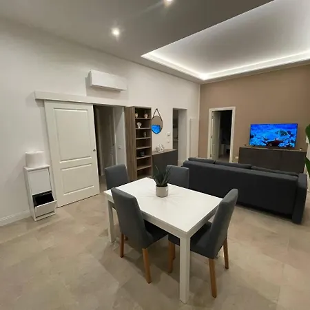 Apartment Stazione *