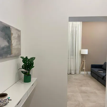 Stazione Apartment