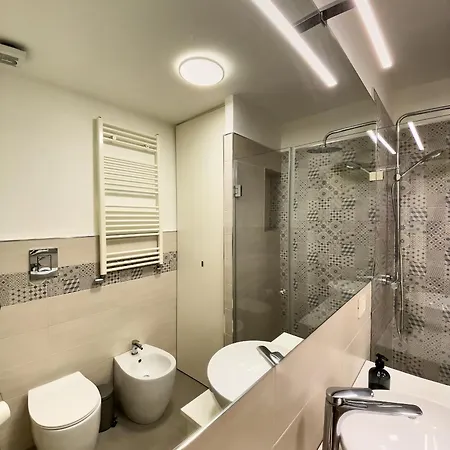 Flat44 Apartment