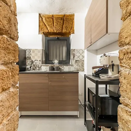 Apartment Ballaro's Arches - Cortile Scimeca *