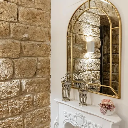 Ballaro's Arches - Cortile Scimeca Apartment *