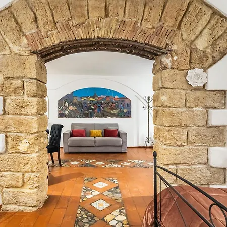 Apartment Ballaro's Arches - Cortile Scimeca *