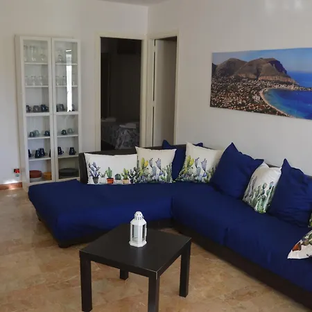 Holiday home Casa Vacanza Amare