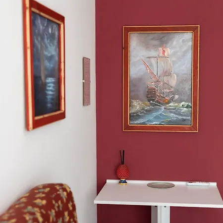 Palermonamour Art Gallery