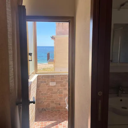 Fronte Mare Arenella Palermo
