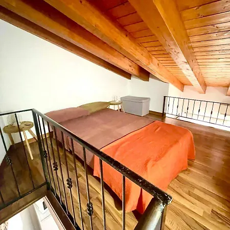 Apartment Lambert's House *
